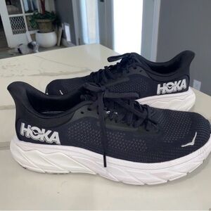 HOKA Black and White Running Shoes 7.5 D